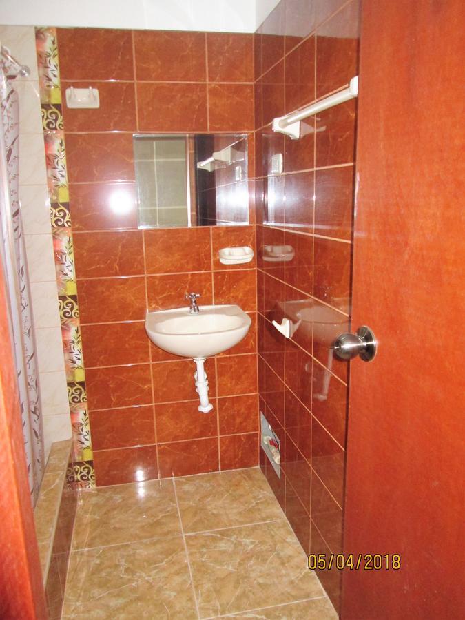 Hostal Caprichos Huacho Exteriör bild